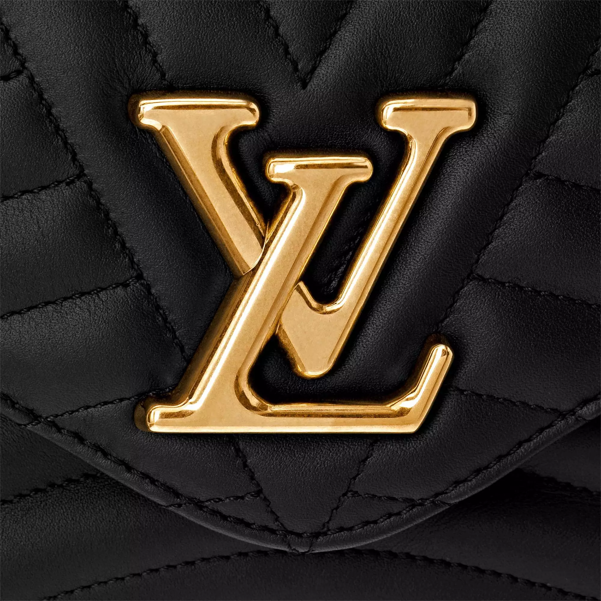 Louis Vuitton New Wave Chain Bag MM