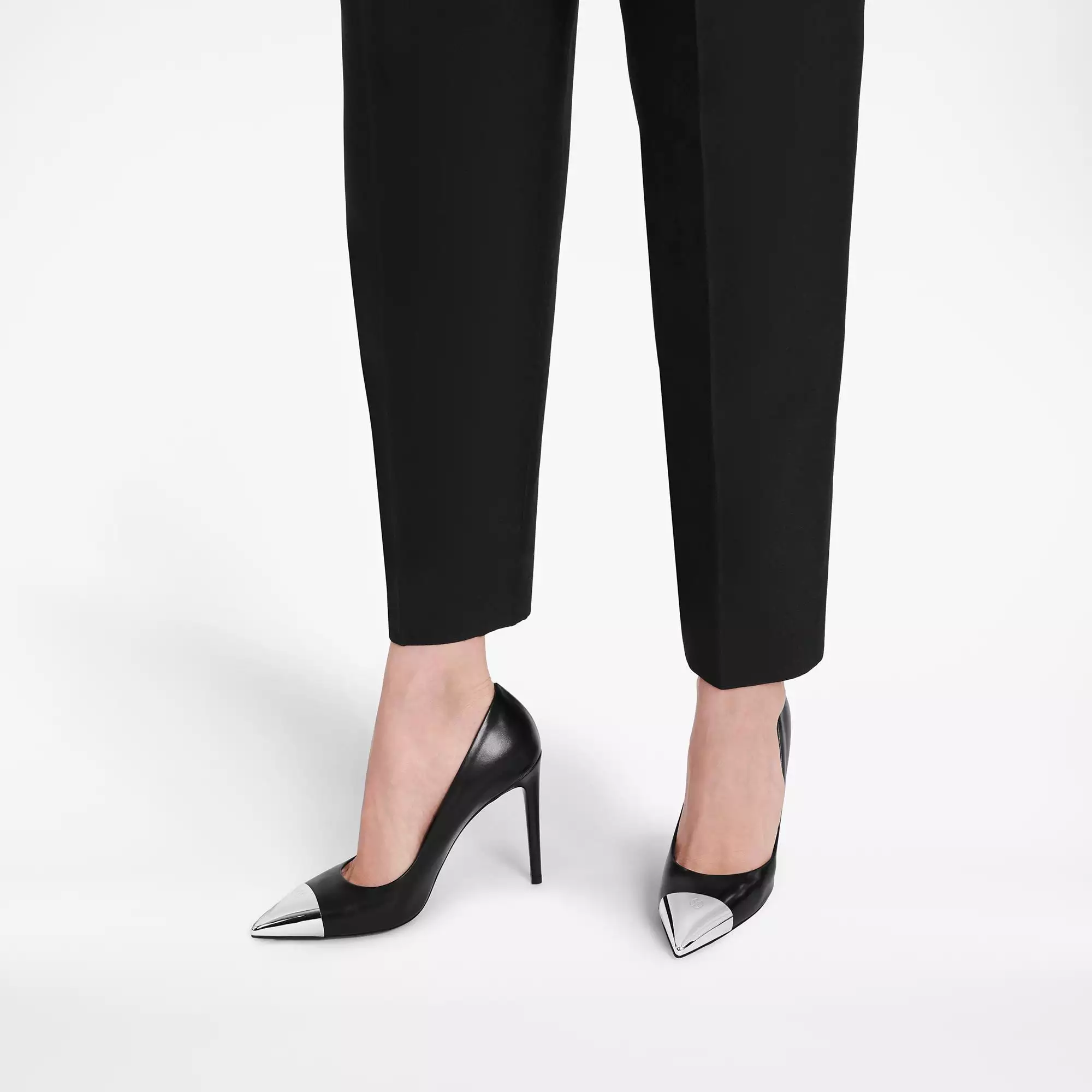 Urban Twist Pump